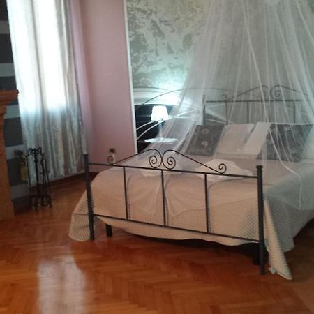 Bed and Breakfast San Francesco Residenza Mantua Habitación foto